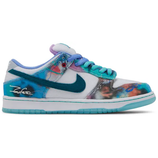Nike SB Dunk Low Futura Laboratories Bleached Aqua